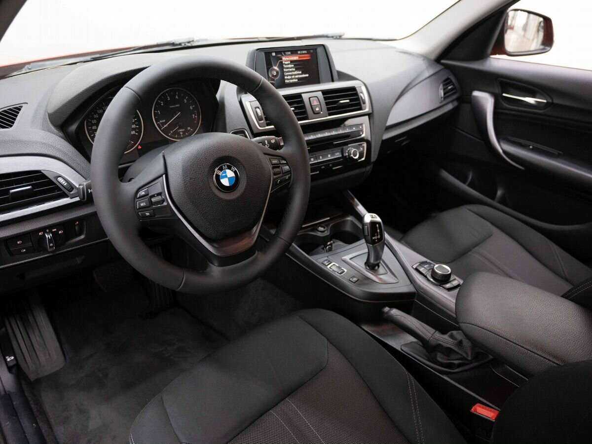 Купить BMW 1 серии 118i, 2017, 112 000 км, фото №7
