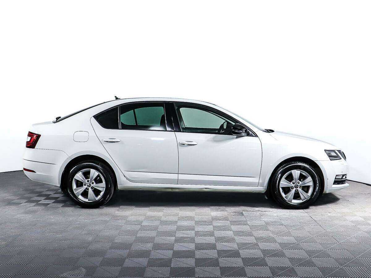 Купить Skoda Octavia, 2019, 49 834 км, фото №4