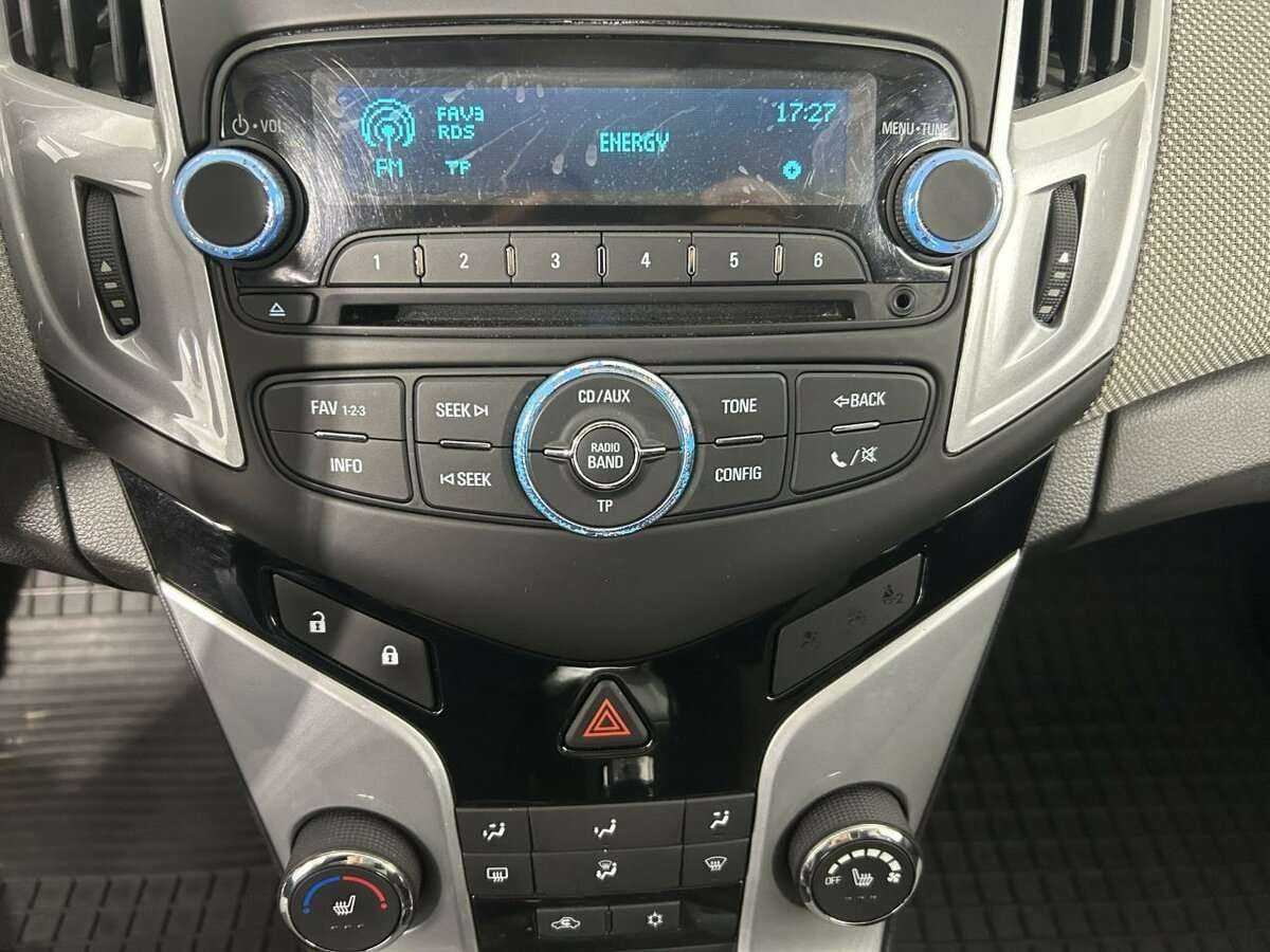 Купить Chevrolet Cruze, 2013, 118 892 км, фото №12