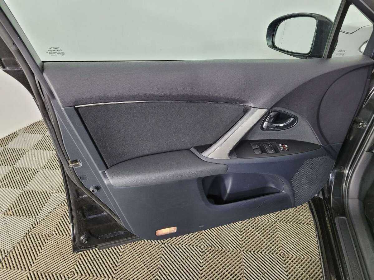 Купить Toyota Avensis, 2012, 187 969 км, фото №8