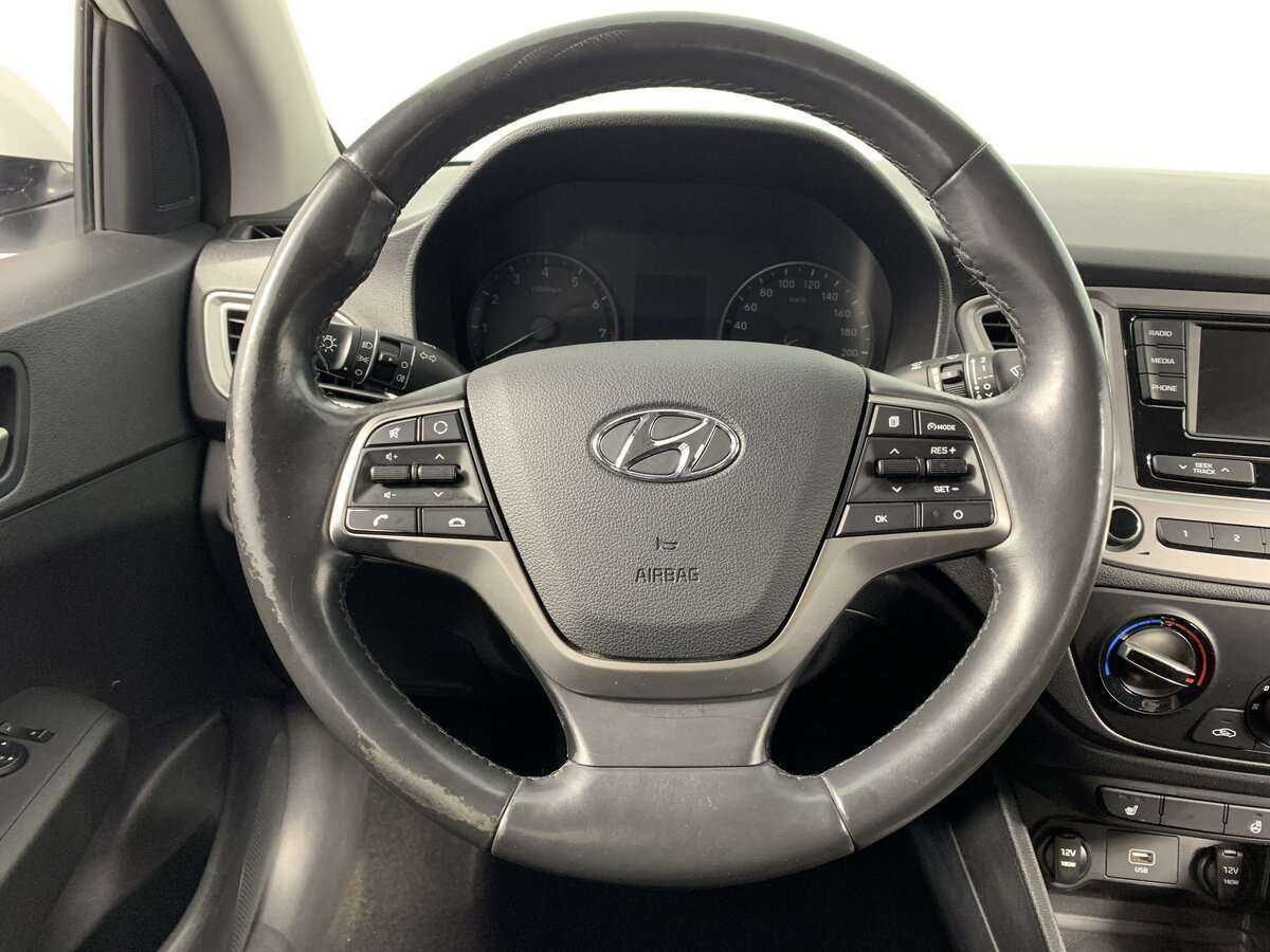 Купить Hyundai Solaris, 2019, 126 048 км, фото №19