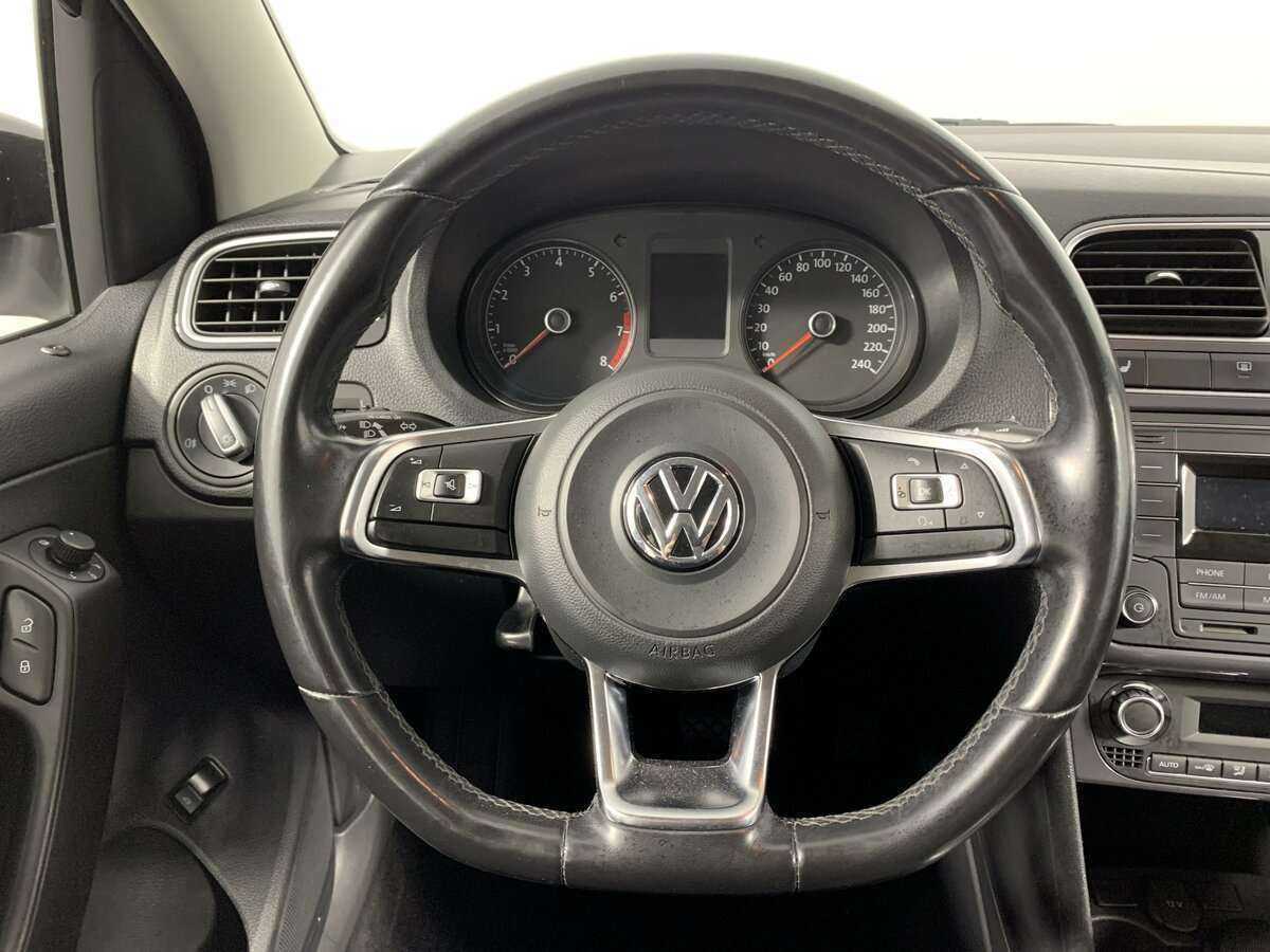 Купить Volkswagen Polo, 2020, 130 272 км, фото №14