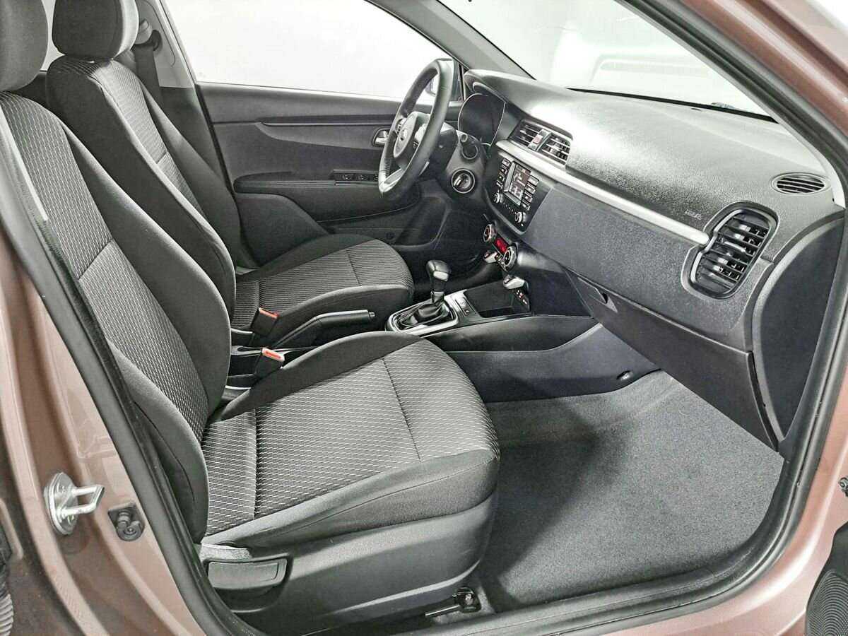 Купить Kia Rio X-Line, 2019, 112 504 км, фото №11