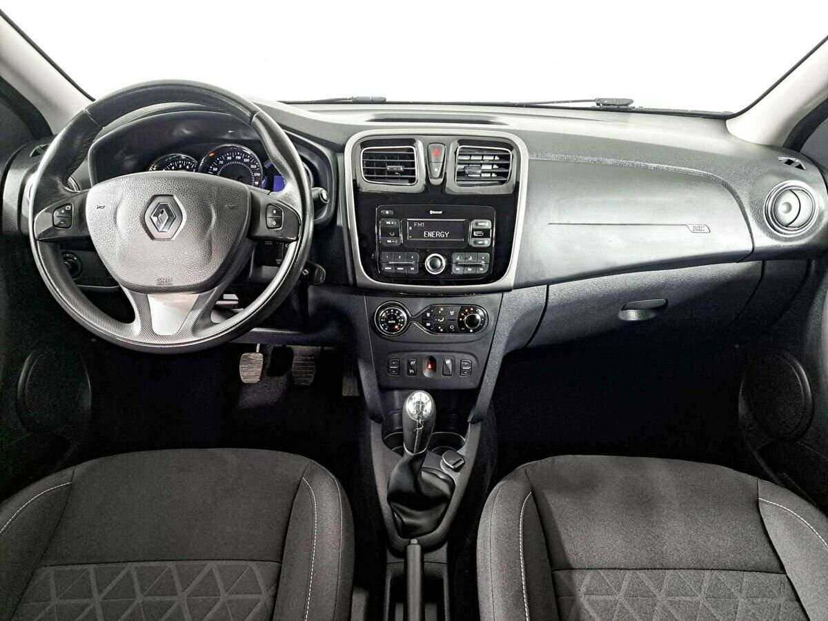 Купить Renault Sandero Stepway, 2017, 73 000 км, фото №12