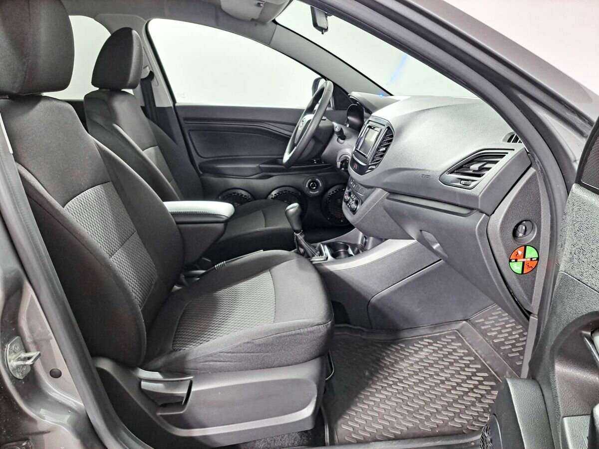 Купить Lada (ВАЗ) Vesta, 2017, 76 000 км, фото №9