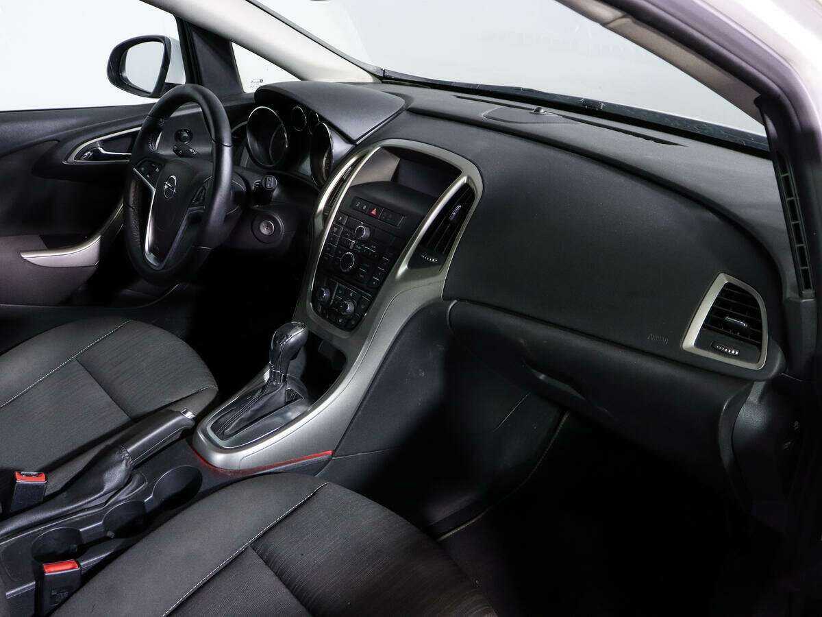 Купить Opel Astra, 2012, 80 000 км, фото №7