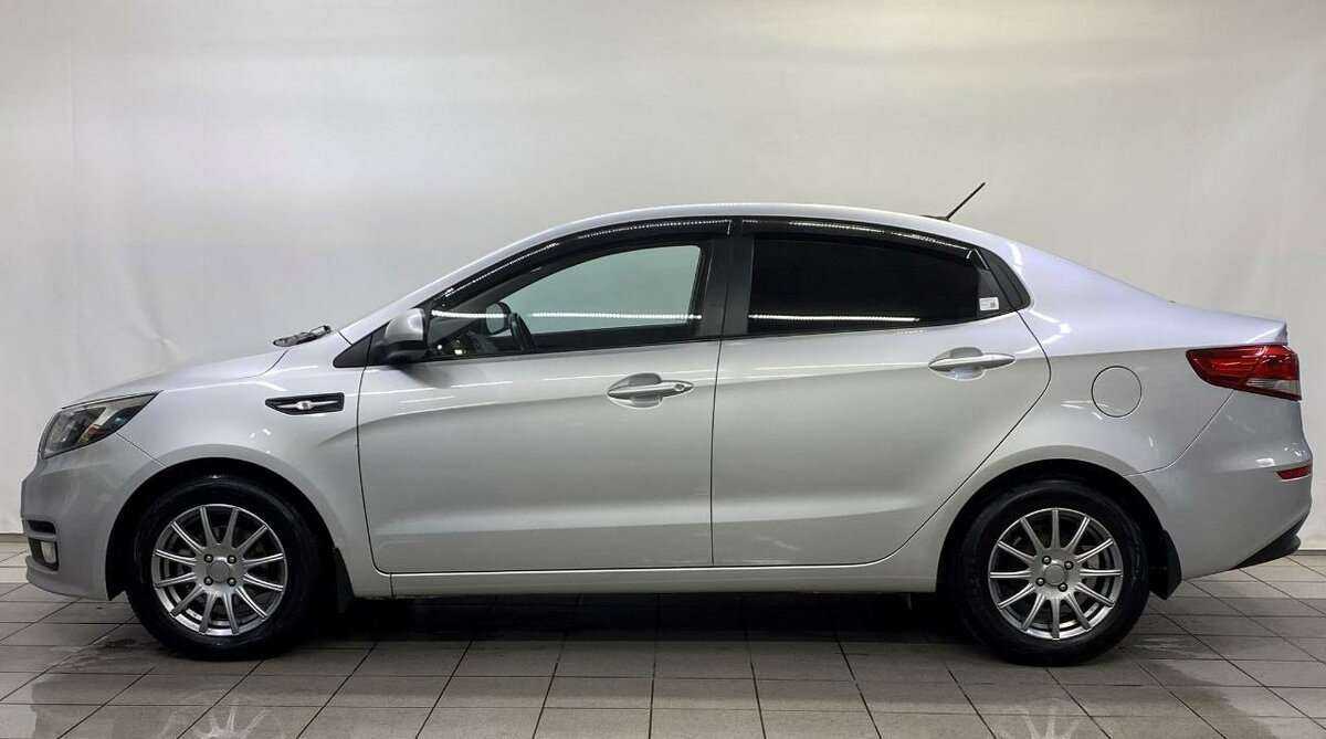 Купить Kia Rio, 2017, 119 000 км, фото №5