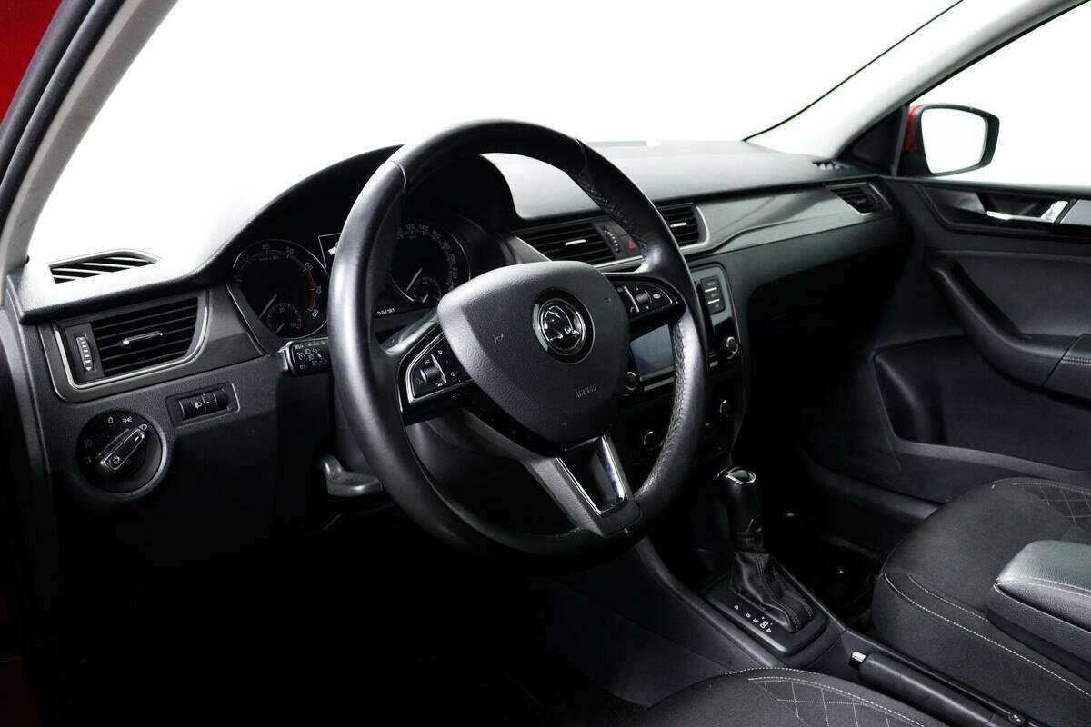 Купить Skoda Rapid, 2018, 75 313 км, фото №13