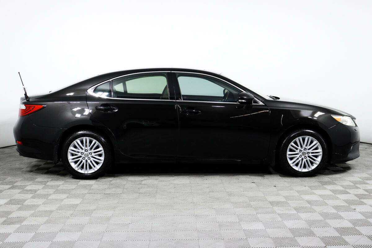 Купить Lexus ES 250, 2013, 145 161 км, фото №4