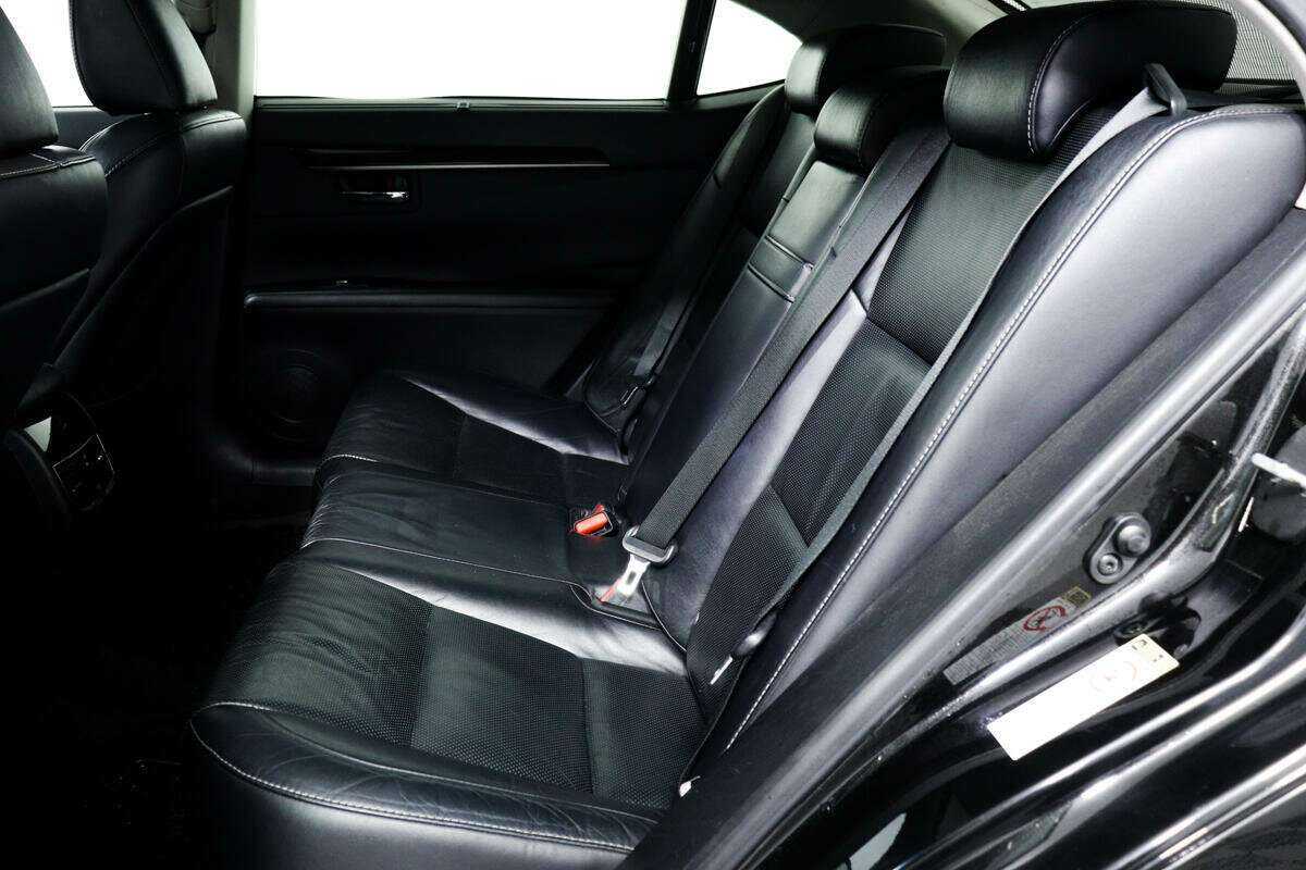 Купить Lexus ES 250, 2013, 145 161 км, фото №12