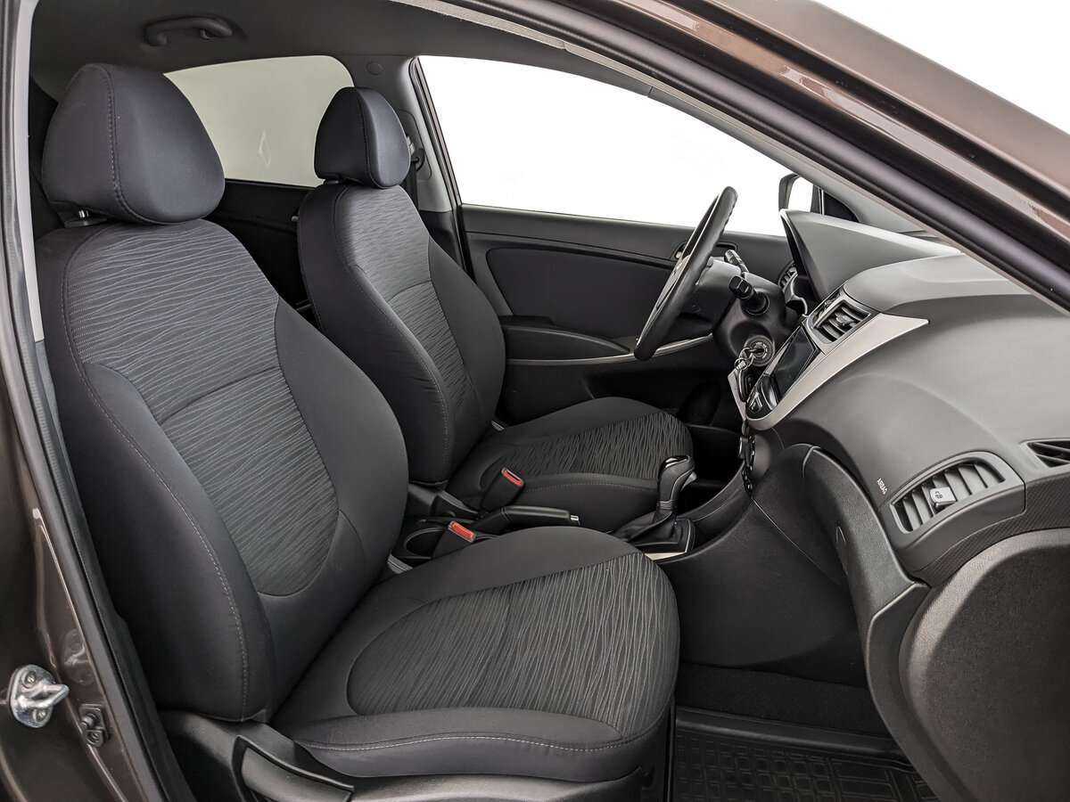 Купить Hyundai Solaris, 2016, 73 782 км, фото №19