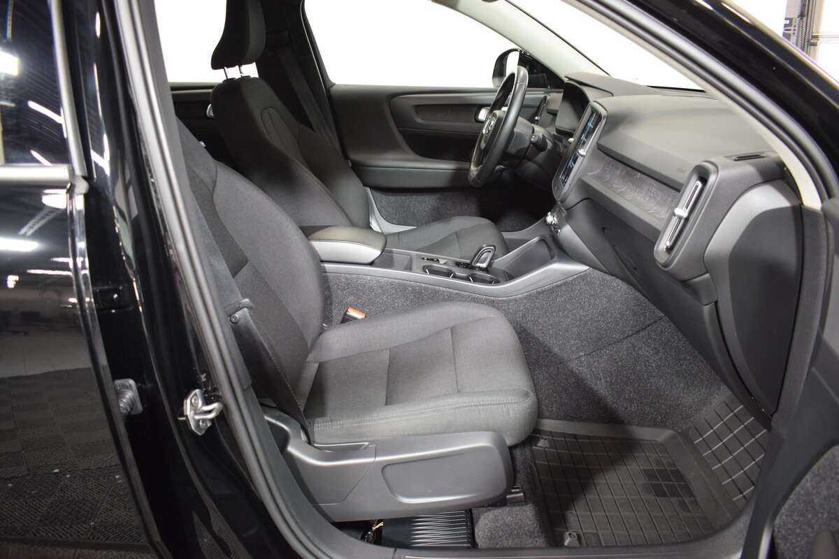 Купить Volvo XC40, 2019, 67 000 км, фото №11
