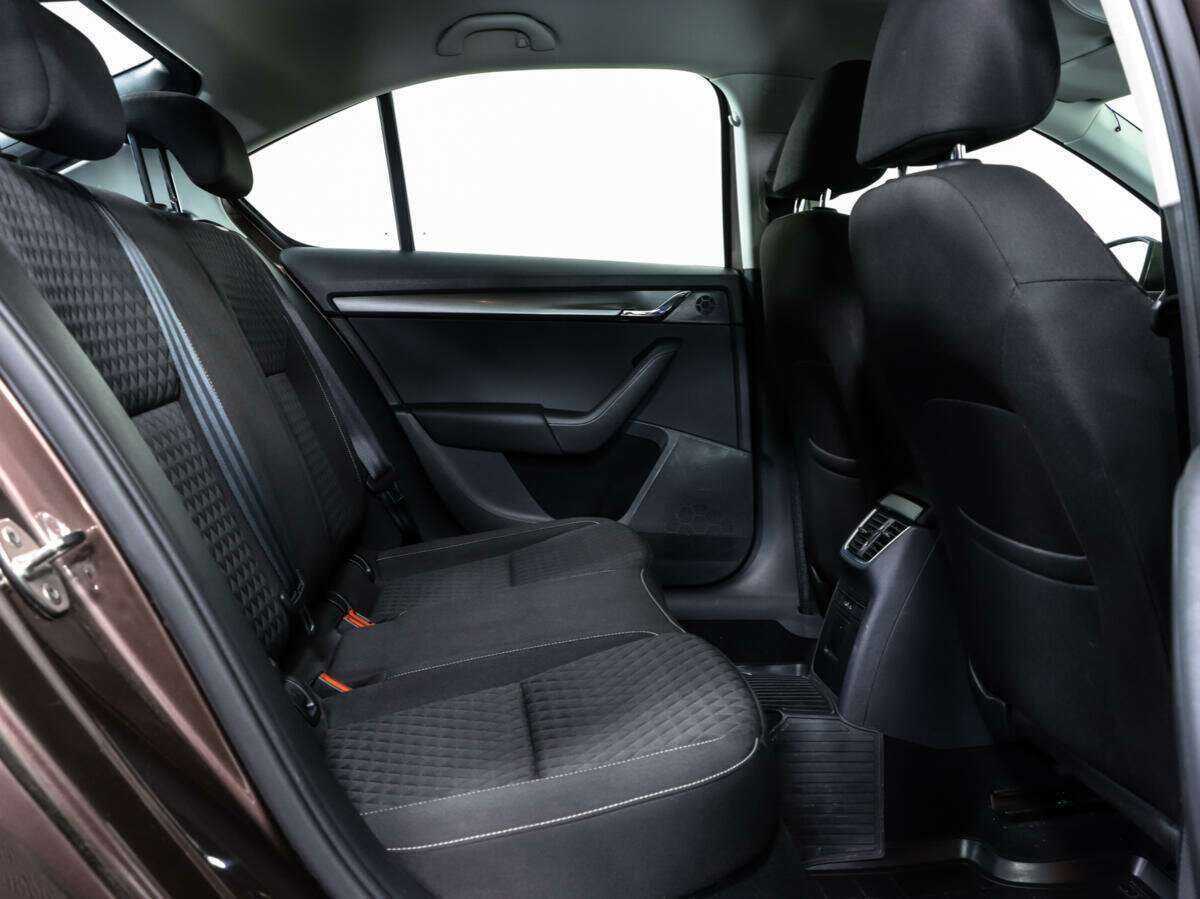 Купить Skoda Octavia, 2017, 85 765 км, фото №11