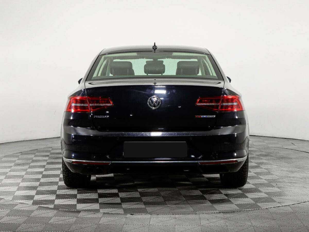 Купить Volkswagen Passat, 2016, 140 877 км, фото №6