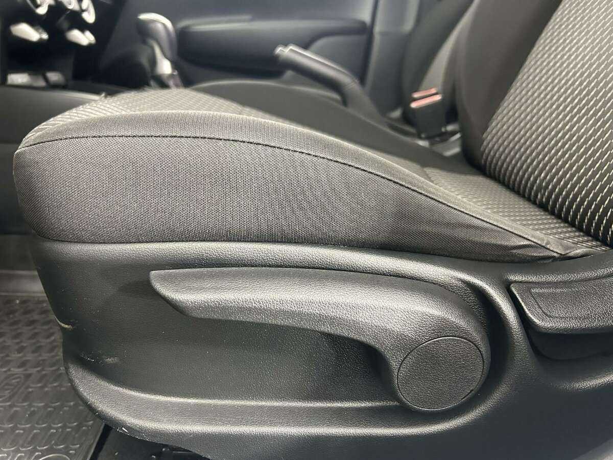 Купить Kia Rio, 2018, 39 716 км, фото №10