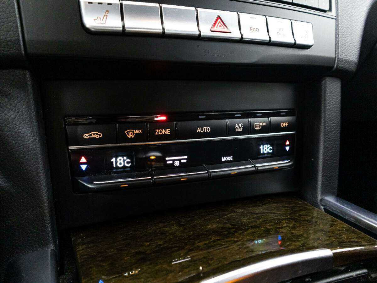 Купить Mercedes-Benz E-Класс 200, 2015, 93 792 км, фото №16