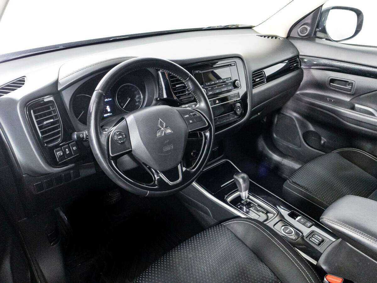 Купить Mitsubishi Outlander, 2019, 98 440 км, фото №11