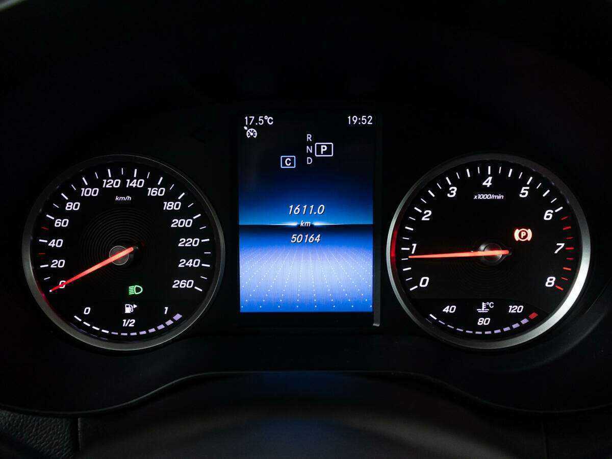 Купить Mercedes-Benz C-Класс 180, 2019, 50 162 км, фото №12