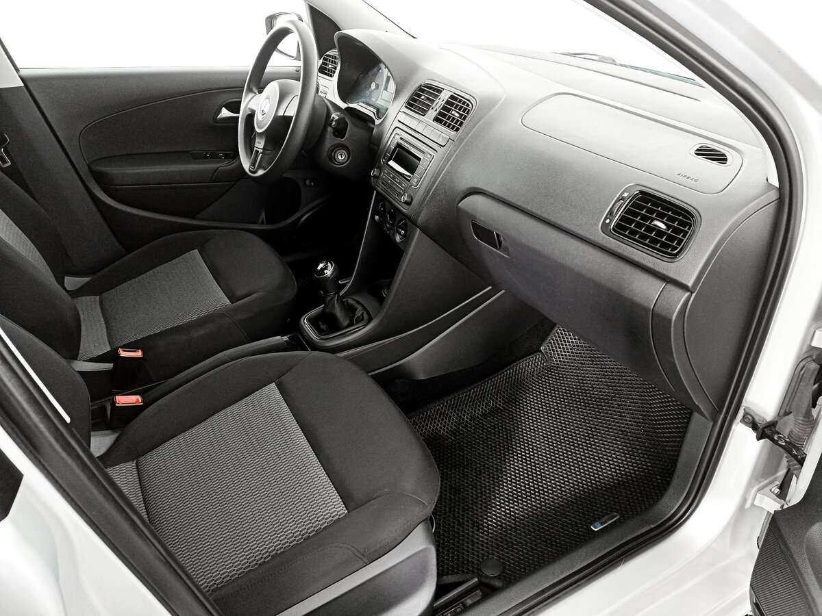 Купить Volkswagen Polo, 2013, 118 552 км, фото №11
