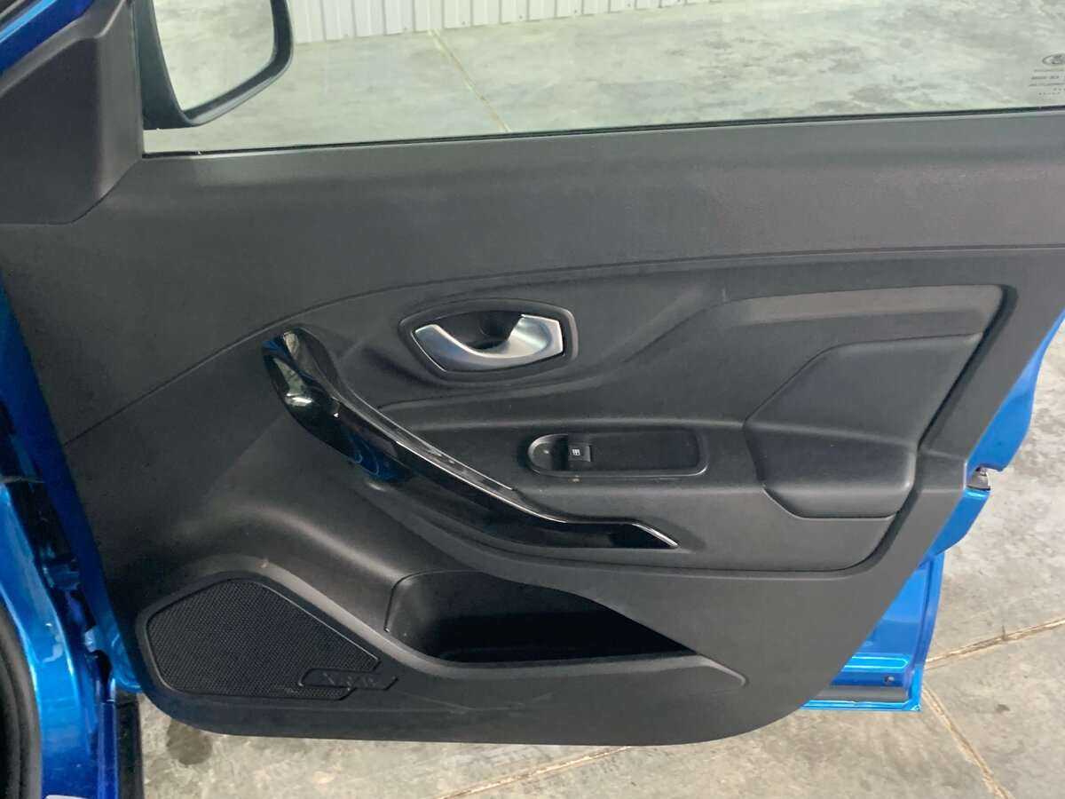 Купить Lada (ВАЗ) XRAY Cross, 2020, 79 595 км, фото №17