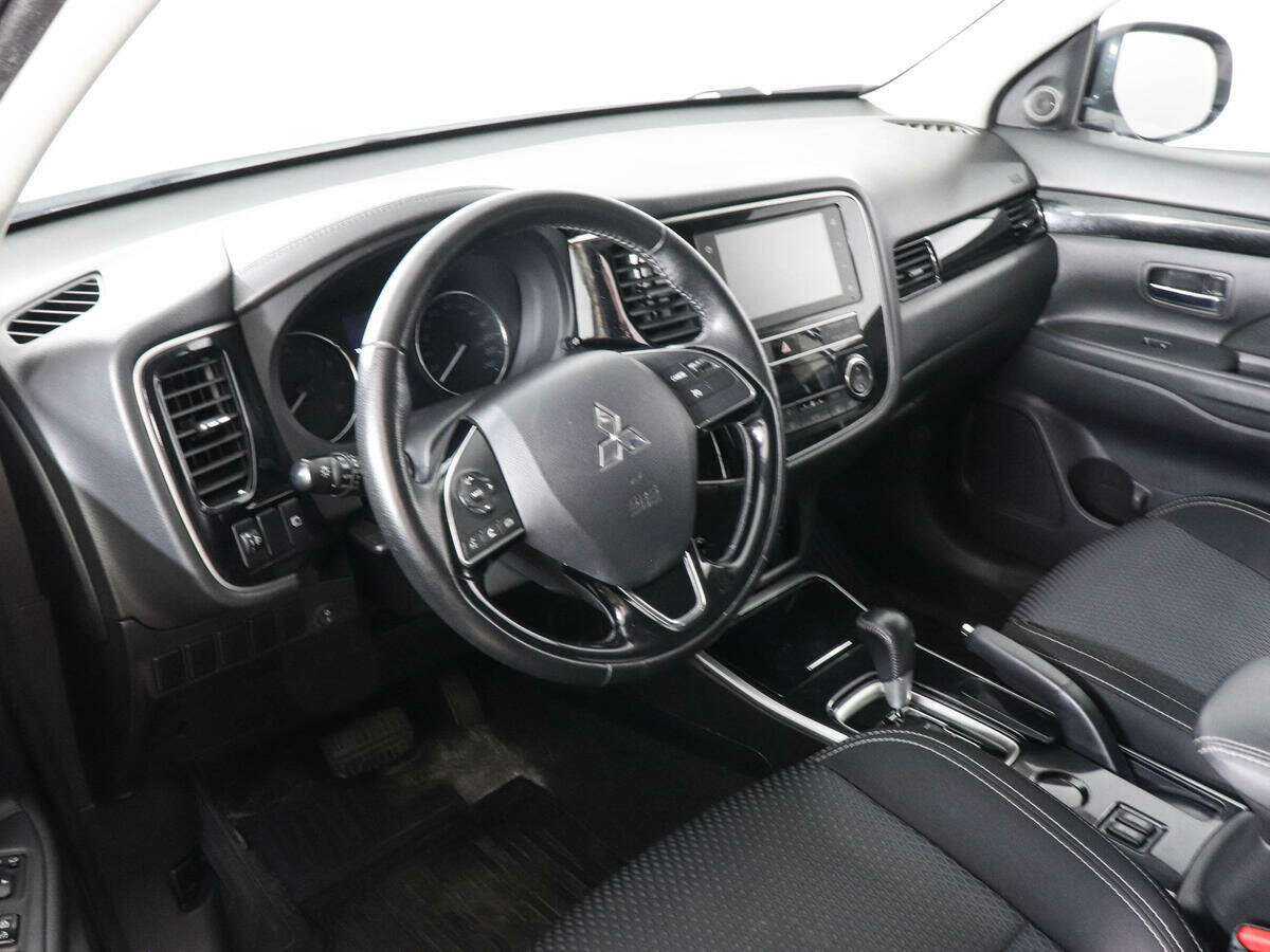 Купить Mitsubishi Outlander, 2019, 91 367 км, фото №9