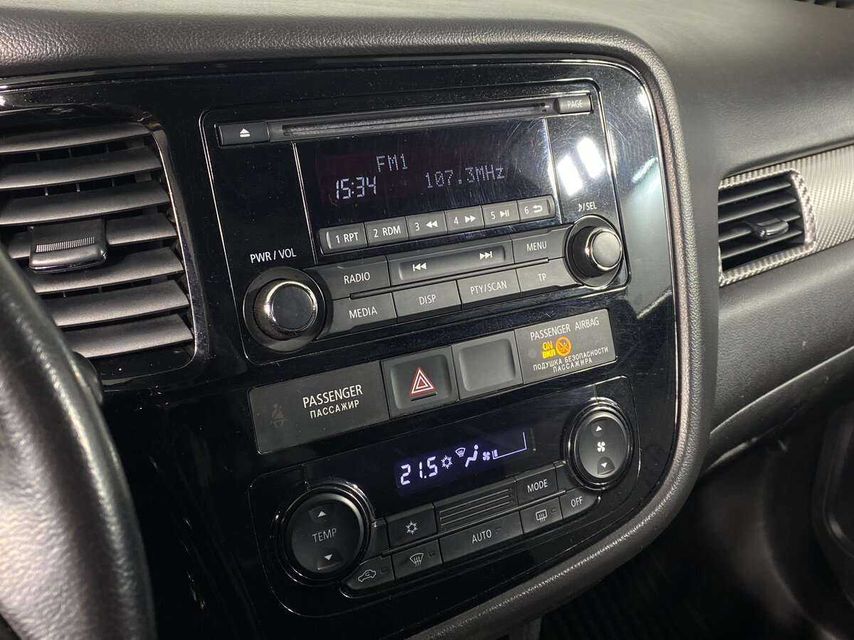 Купить Mitsubishi Outlander, 2017, 105 000 км, фото №12