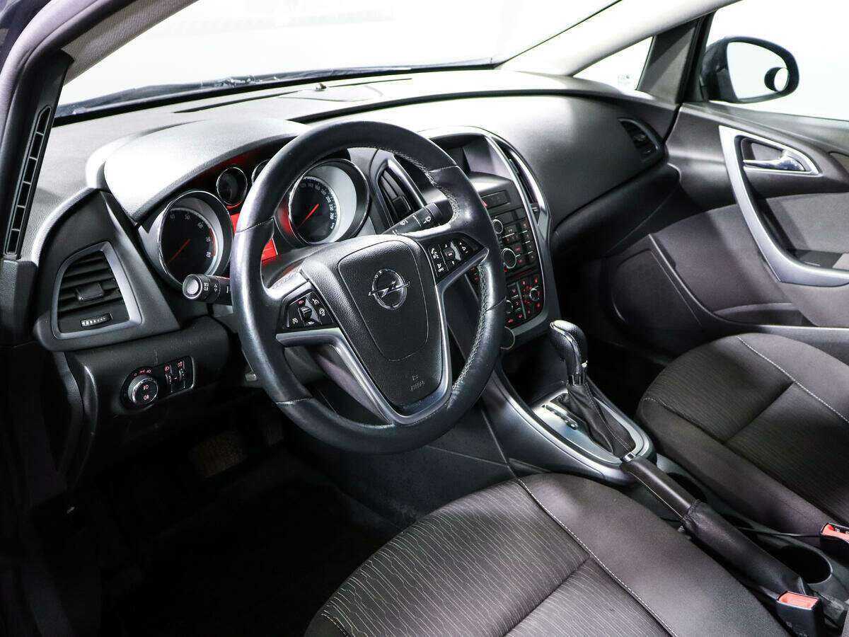 Купить Opel Astra, 2014, 143 650 км, фото №12