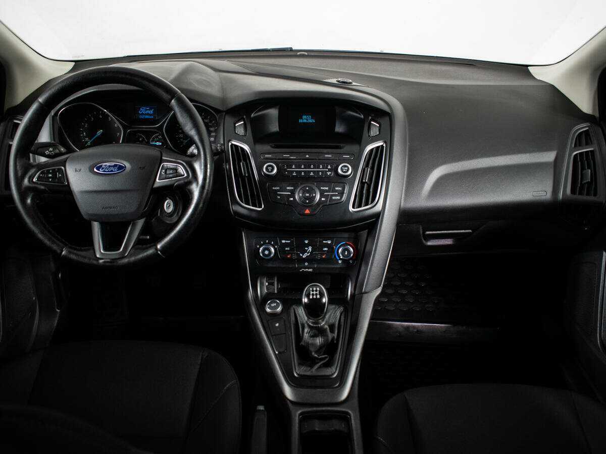 Купить Ford Focus, 2017, 142 182 км, фото №12