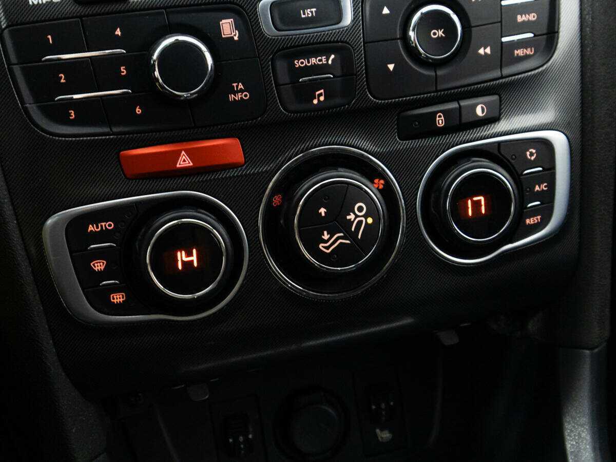 Купить Citroen C4, 2013, 121 735 км, фото №15