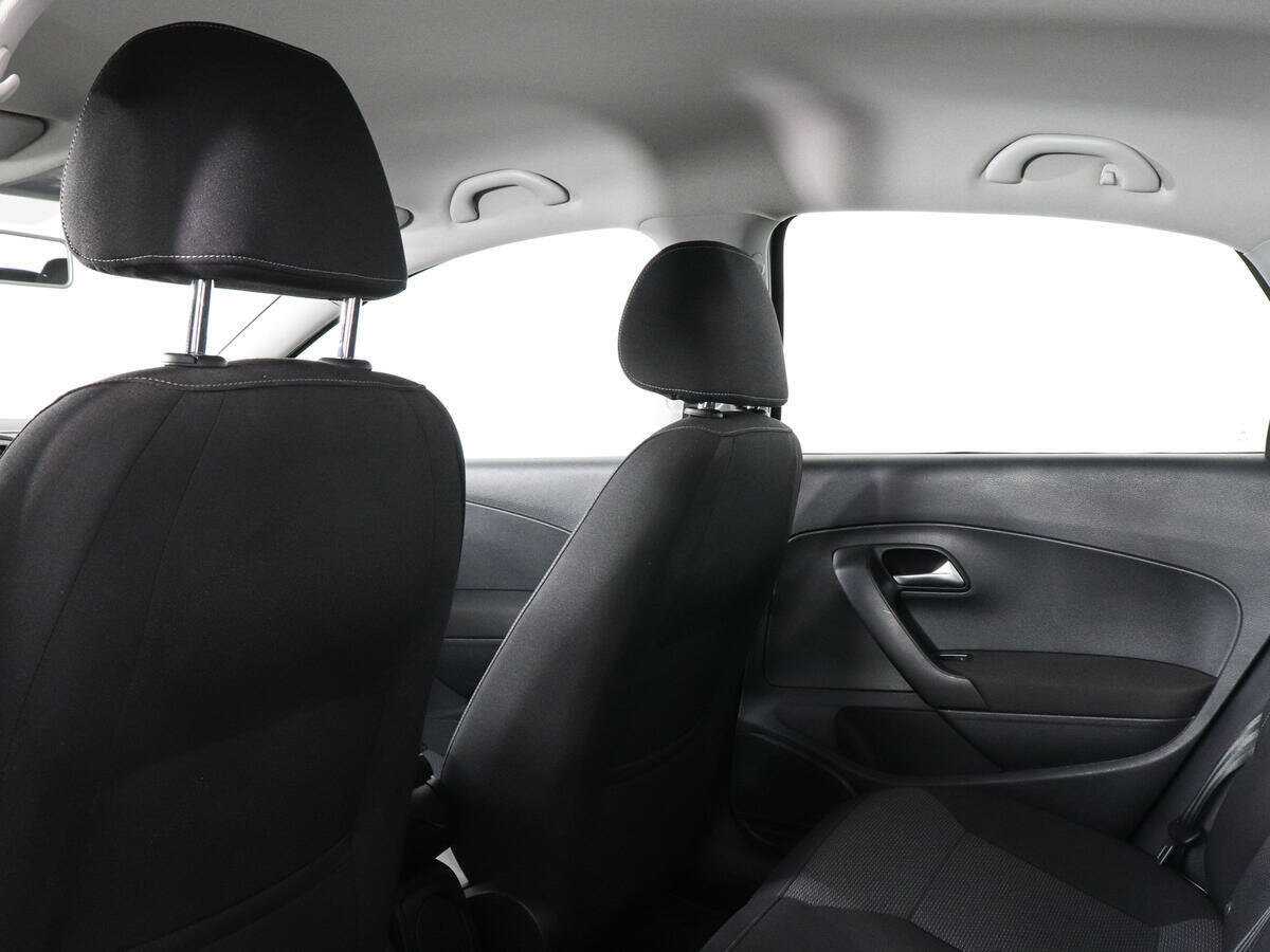 Купить Volkswagen Polo, 2017, 28 890 км, фото №10