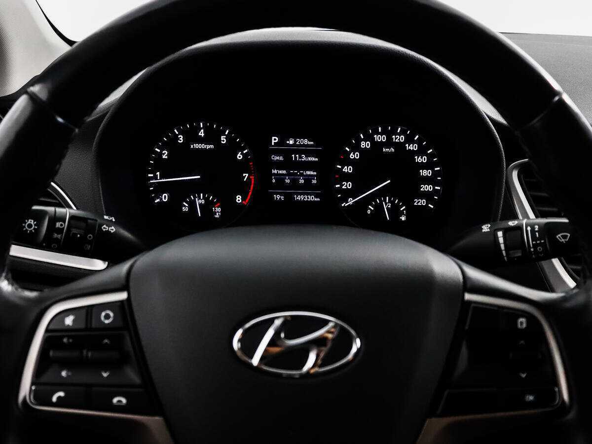 Купить Hyundai Solaris, 2017, 149 329 км, фото №15