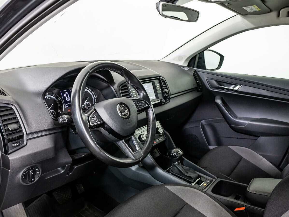 Купить Skoda Karoq, 2020, 92 200 км, фото №9