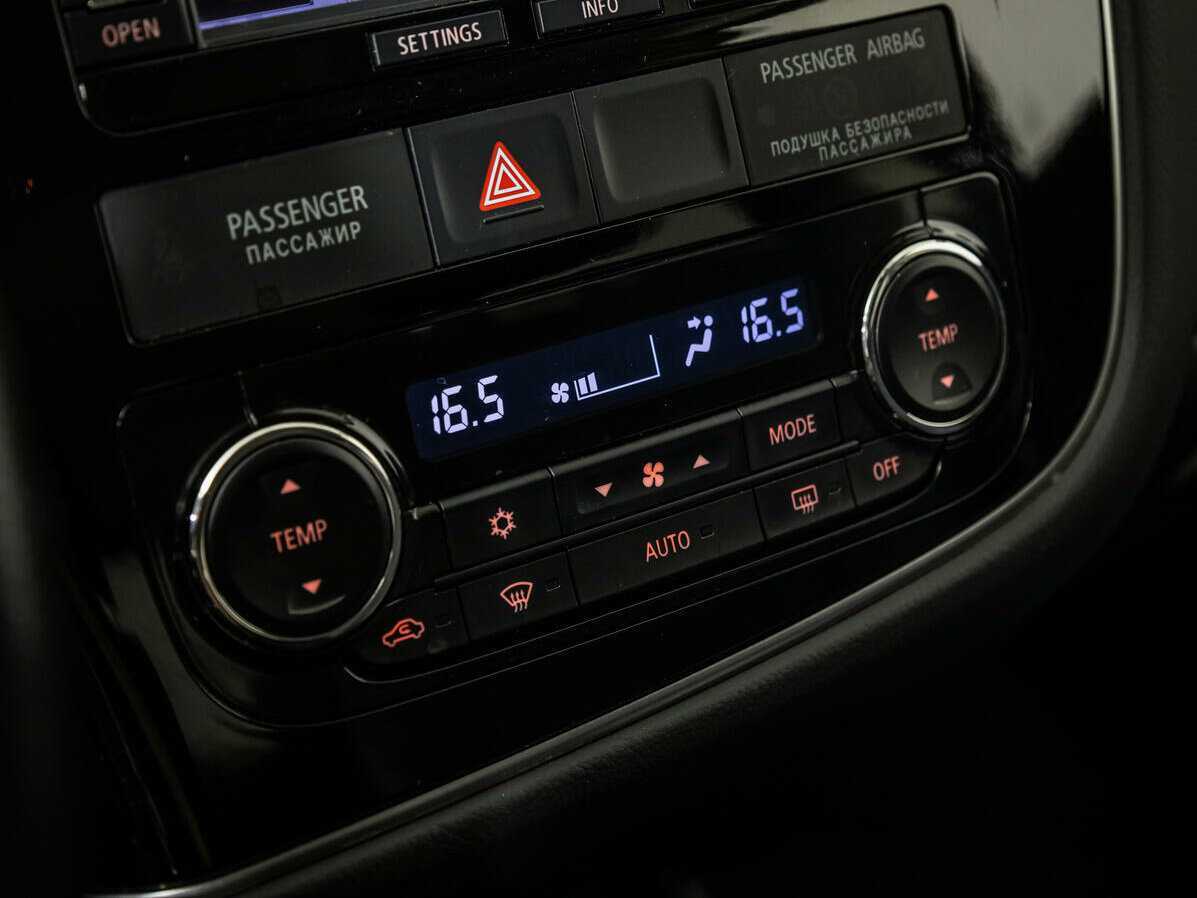 Купить Mitsubishi Outlander, 2015, 45 169 км, фото №16