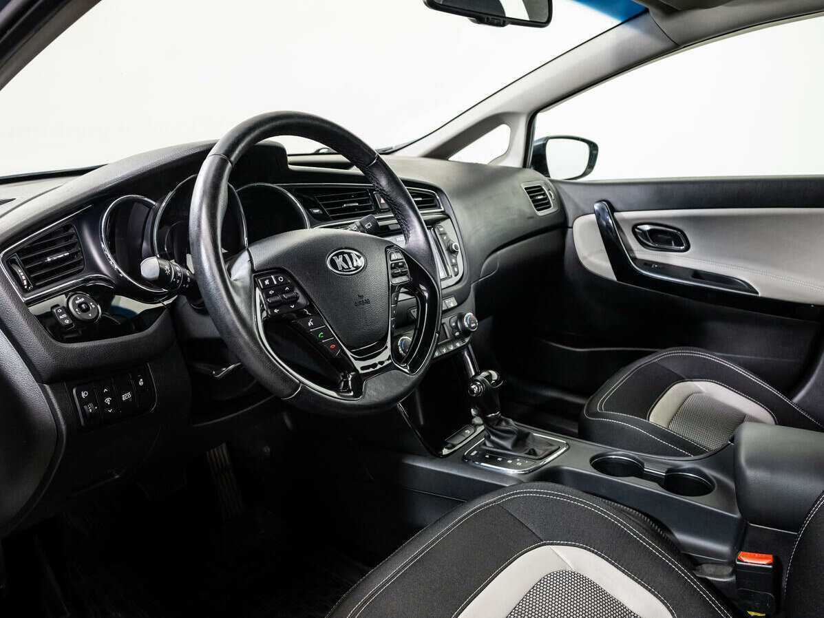Купить Kia Ceed, 2018, 67 360 км, фото №9