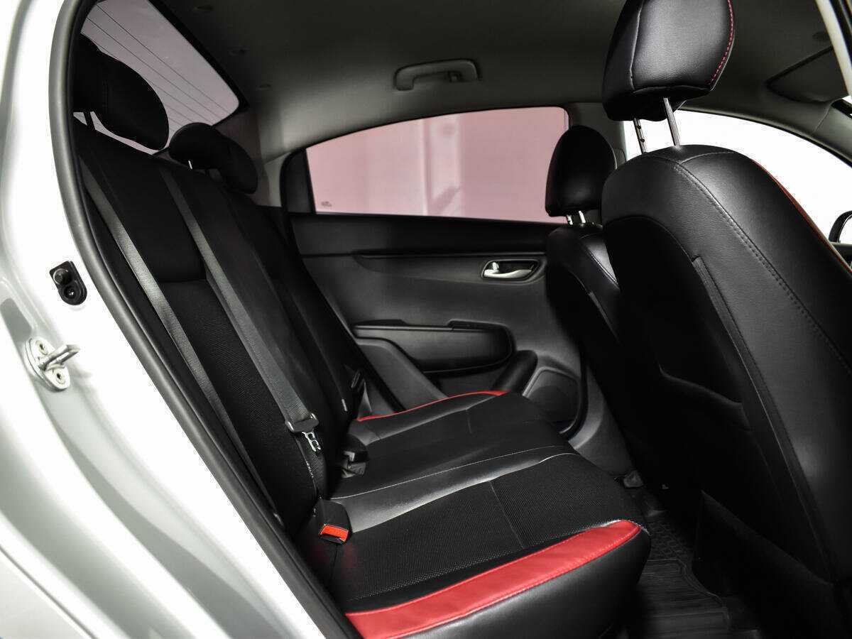 Купить Kia Rio, 2020, 82 422 км, фото №10