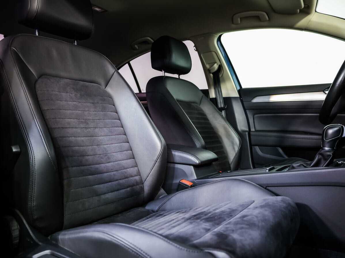 Купить Volkswagen Passat DSG7, 2017, 114 888 км, фото №11