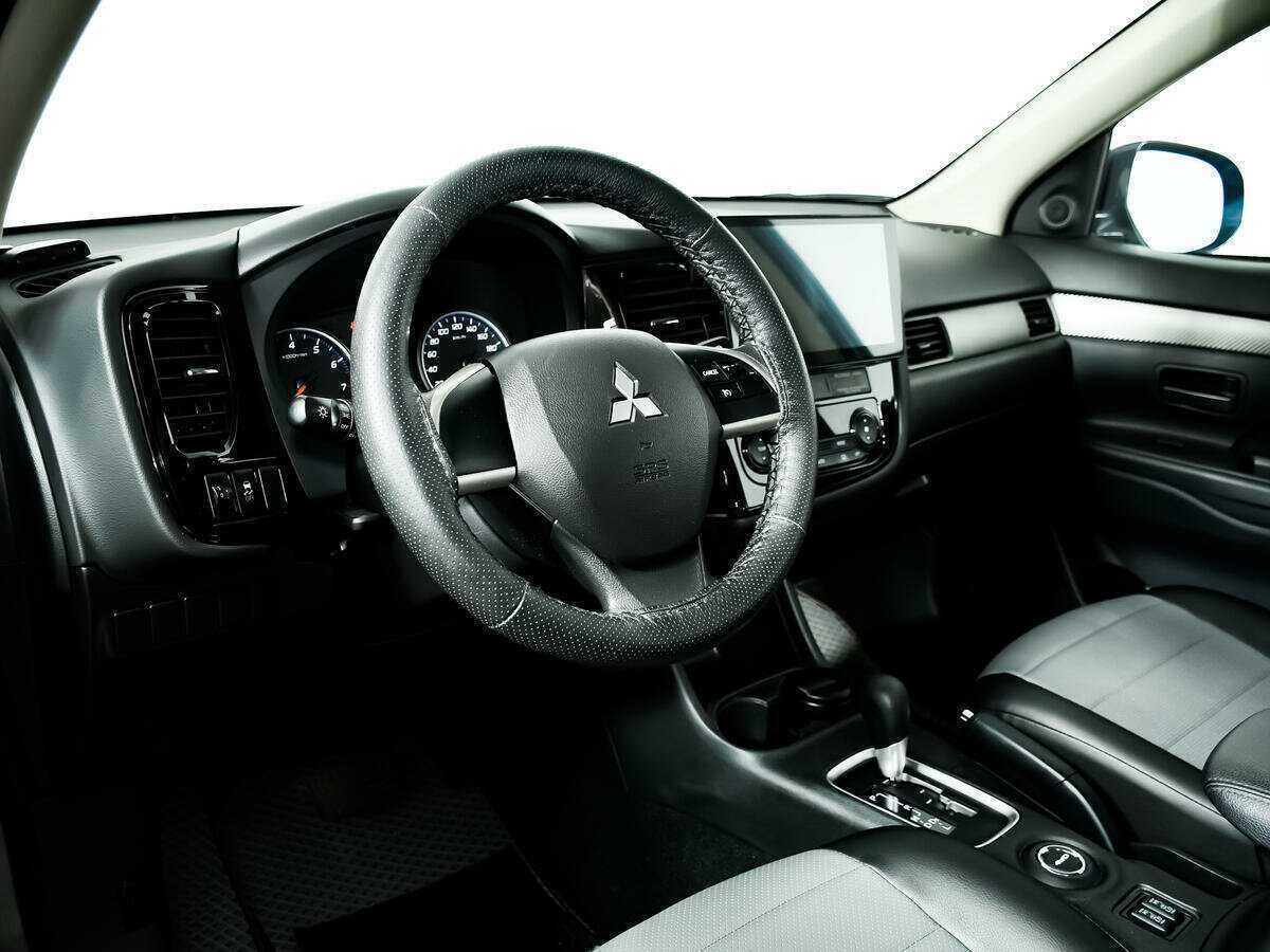 Купить Mitsubishi Outlander, 2013, 61 805 км, фото №13