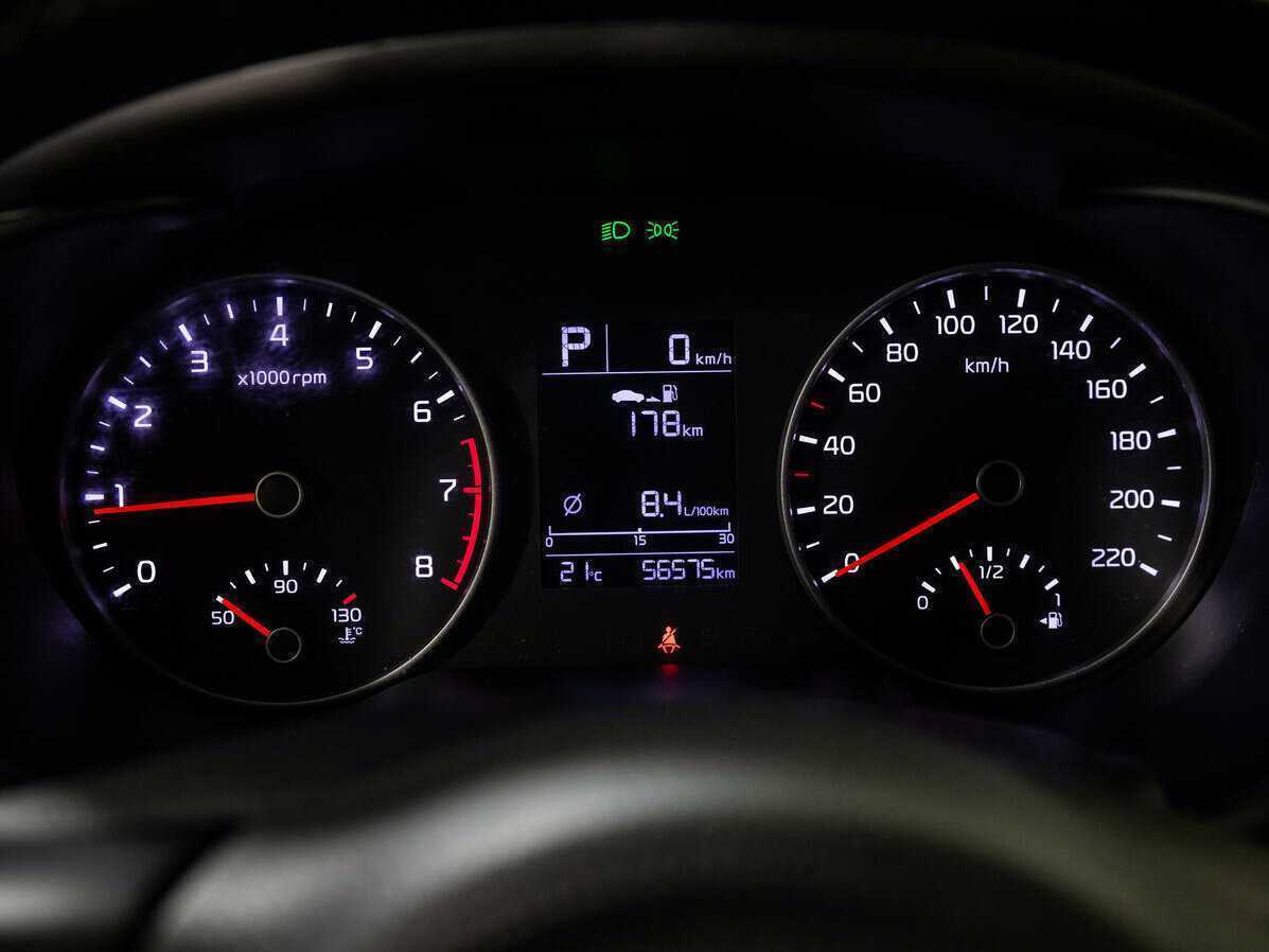 Купить Kia Rio X-Line, 2017, 56 574 км, фото №12