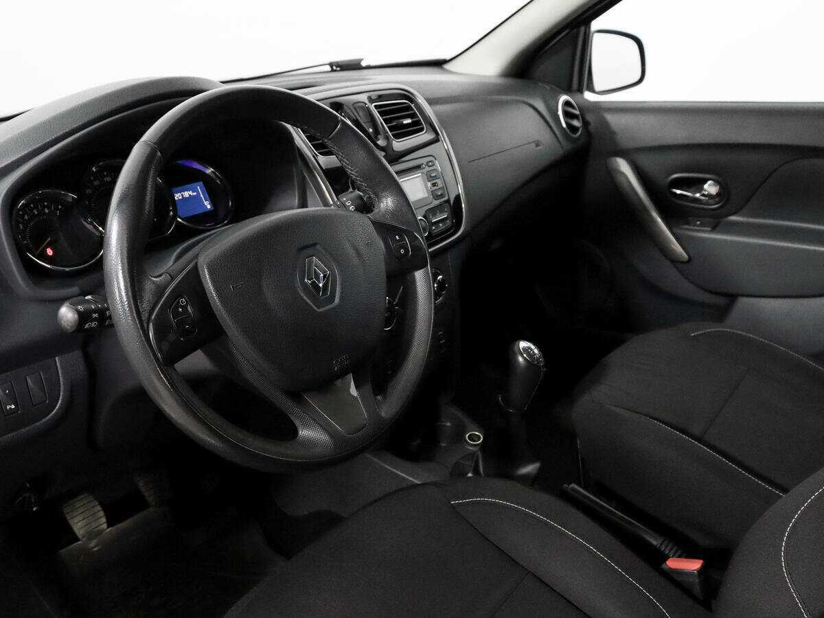 Купить Renault Sandero Stepway, 2015, 220 783 км, фото №7