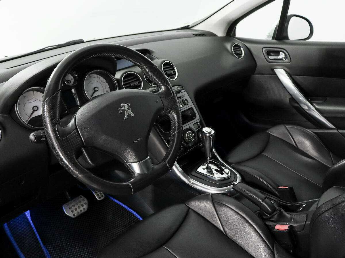 Купить Peugeot 308, 2012, 100 300 км, фото №10