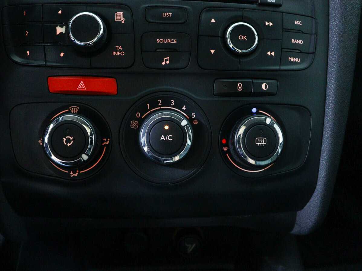 Купить Citroen C4, 2012, 193 325 км, фото №13