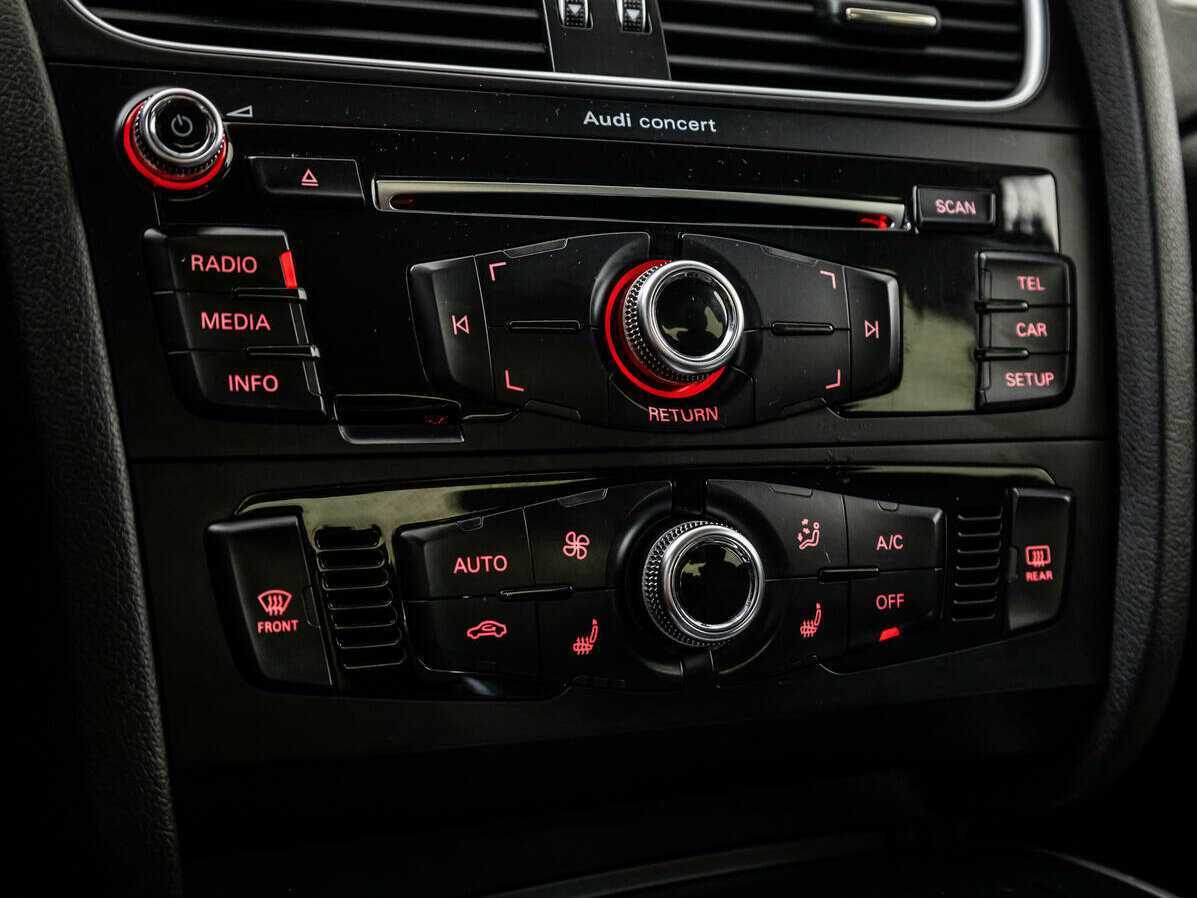 Купить Audi A4, 2014, 199 904 км, фото №15