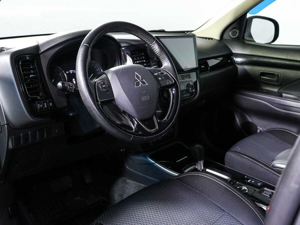 Купить Mitsubishi Outlander, 2018, 96 892 км, фото №12