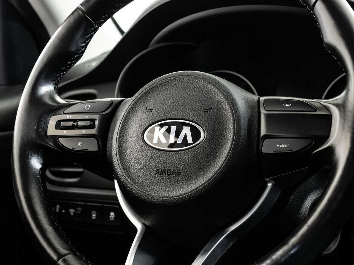 Купить Kia Rio X-Line, 2018, 29 871 км, фото №9