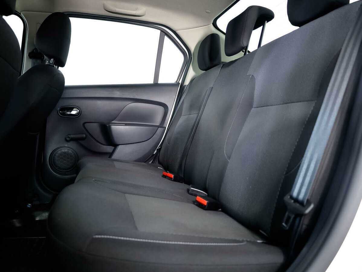 Купить Renault Logan Stepway, 2020, 104 551 км, фото №12