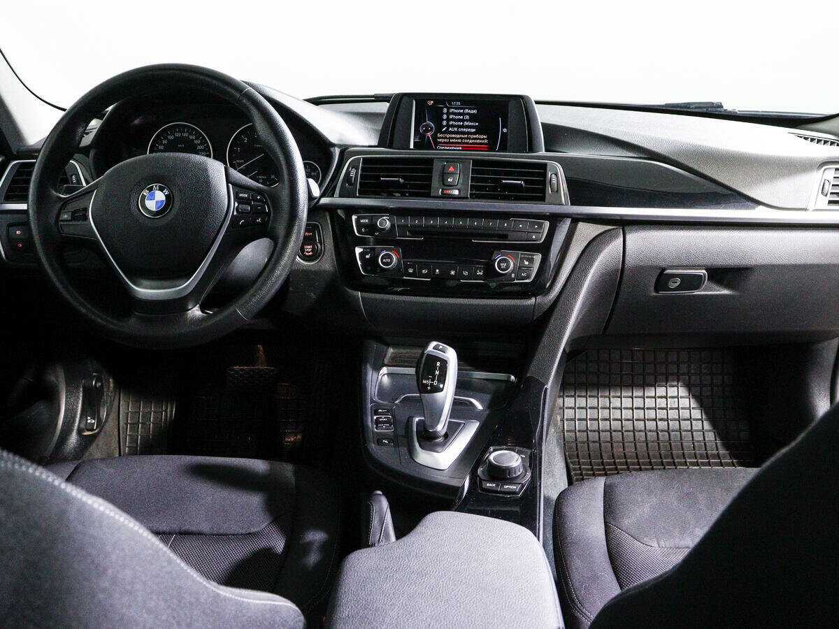 Купить BMW 3 серии 318i, 2017, 78 689 км, фото №9