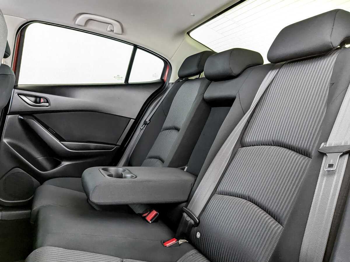 Купить Mazda 3, 2014, 145 359 км, фото №10