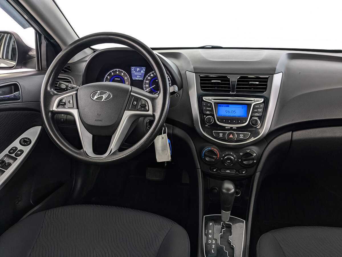 Купить Hyundai Solaris, 2012, 193 166 км, фото №17