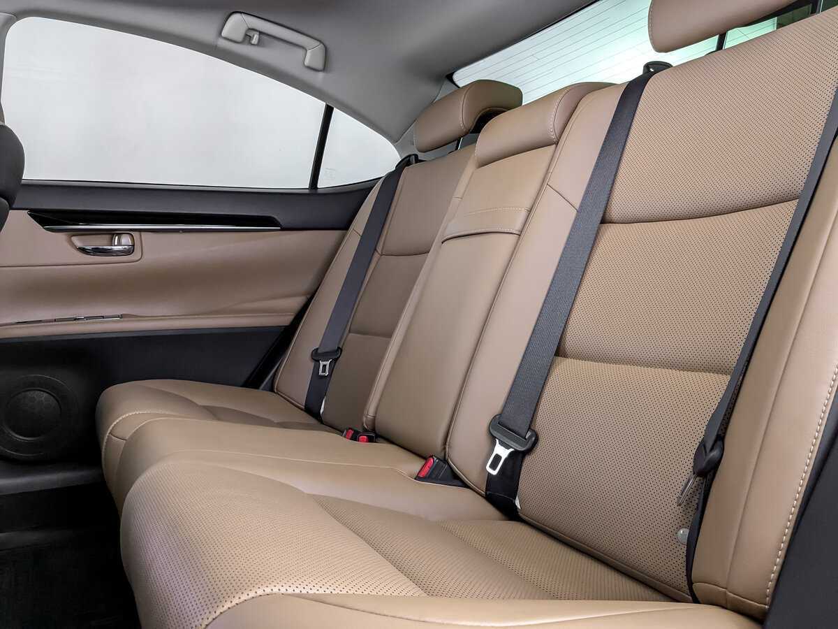 Купить Lexus ES 200, 2017, 95 991 км, фото №10