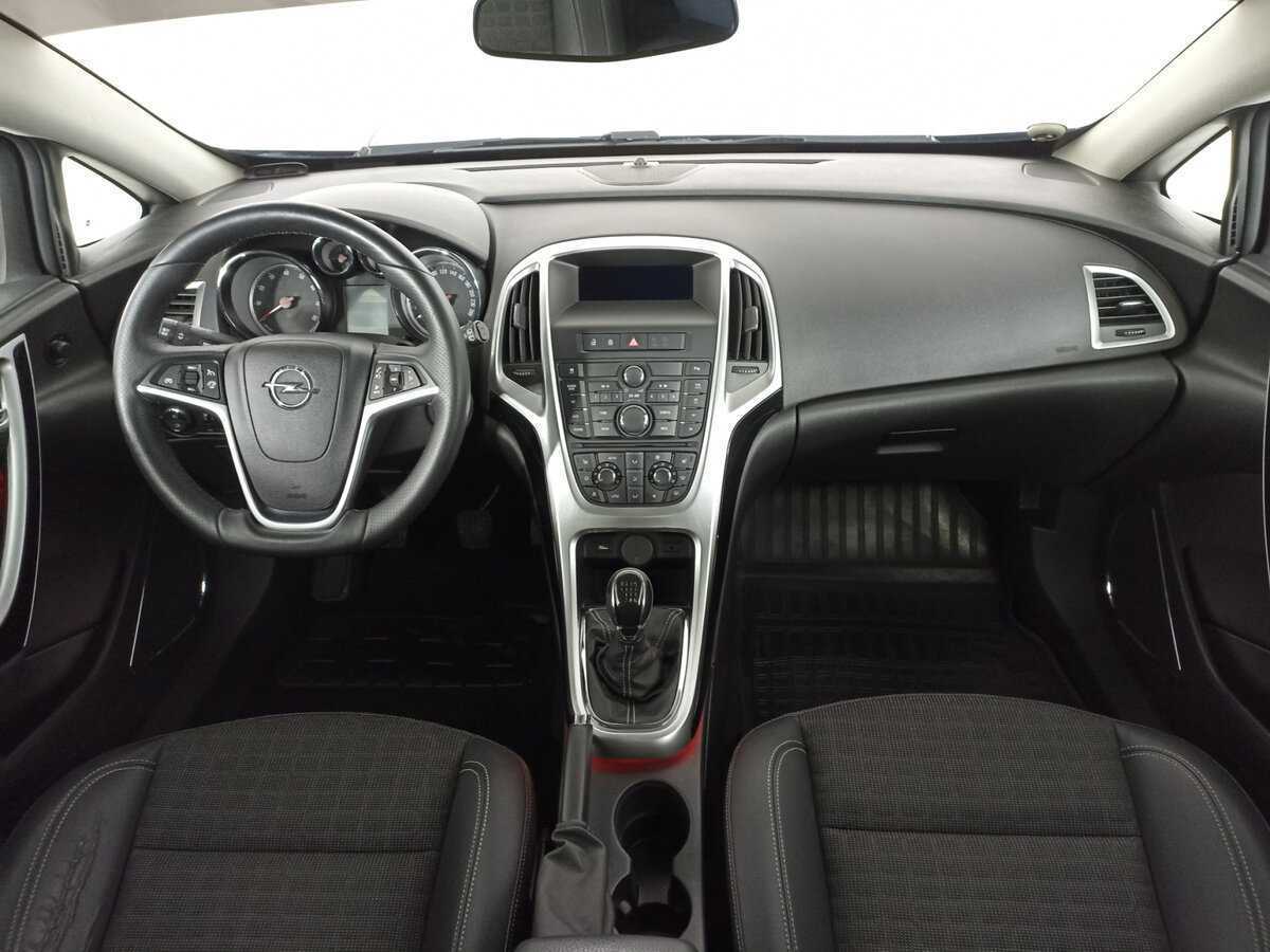 Купить Opel Astra GTC, 2013, 125 633 км, фото №12